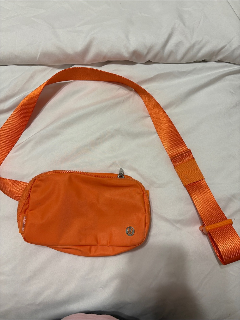 Lululemon belt bag